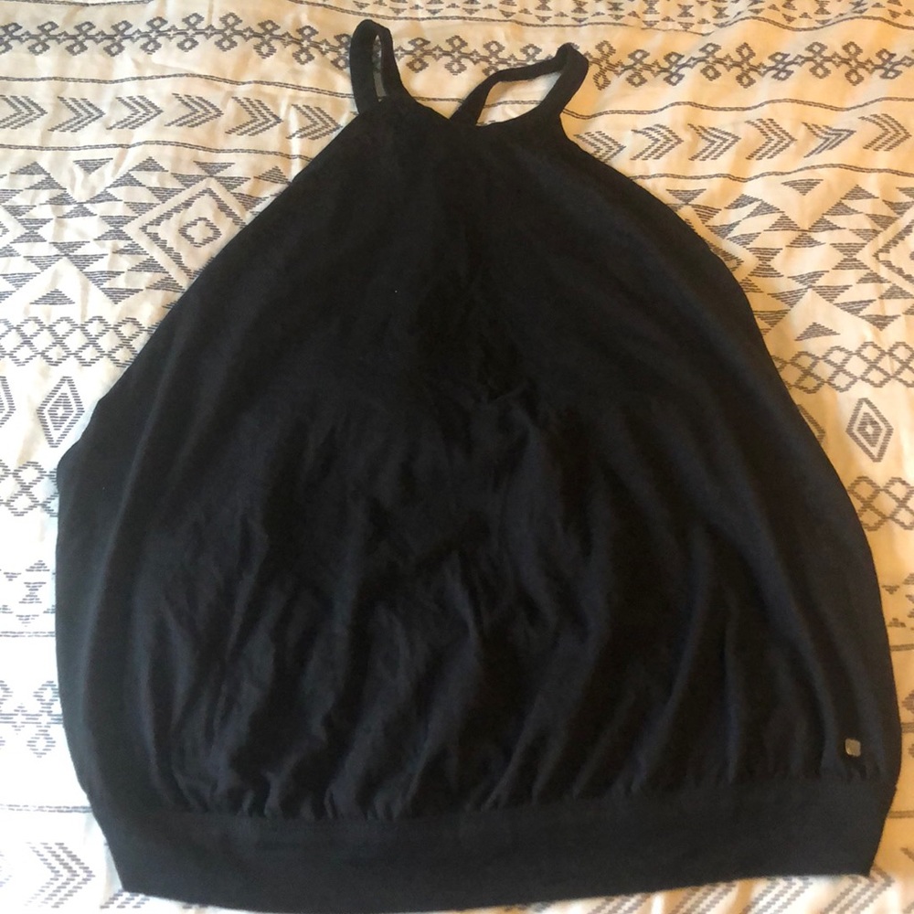 Like new open back tank top